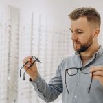 Budget-Friendly Tips for Buying Eyeglasses